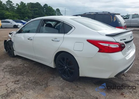 2018 Nissan Altima 2.5 Sr из США, поврежденный, VIN 1N4AL3AP8JC235079